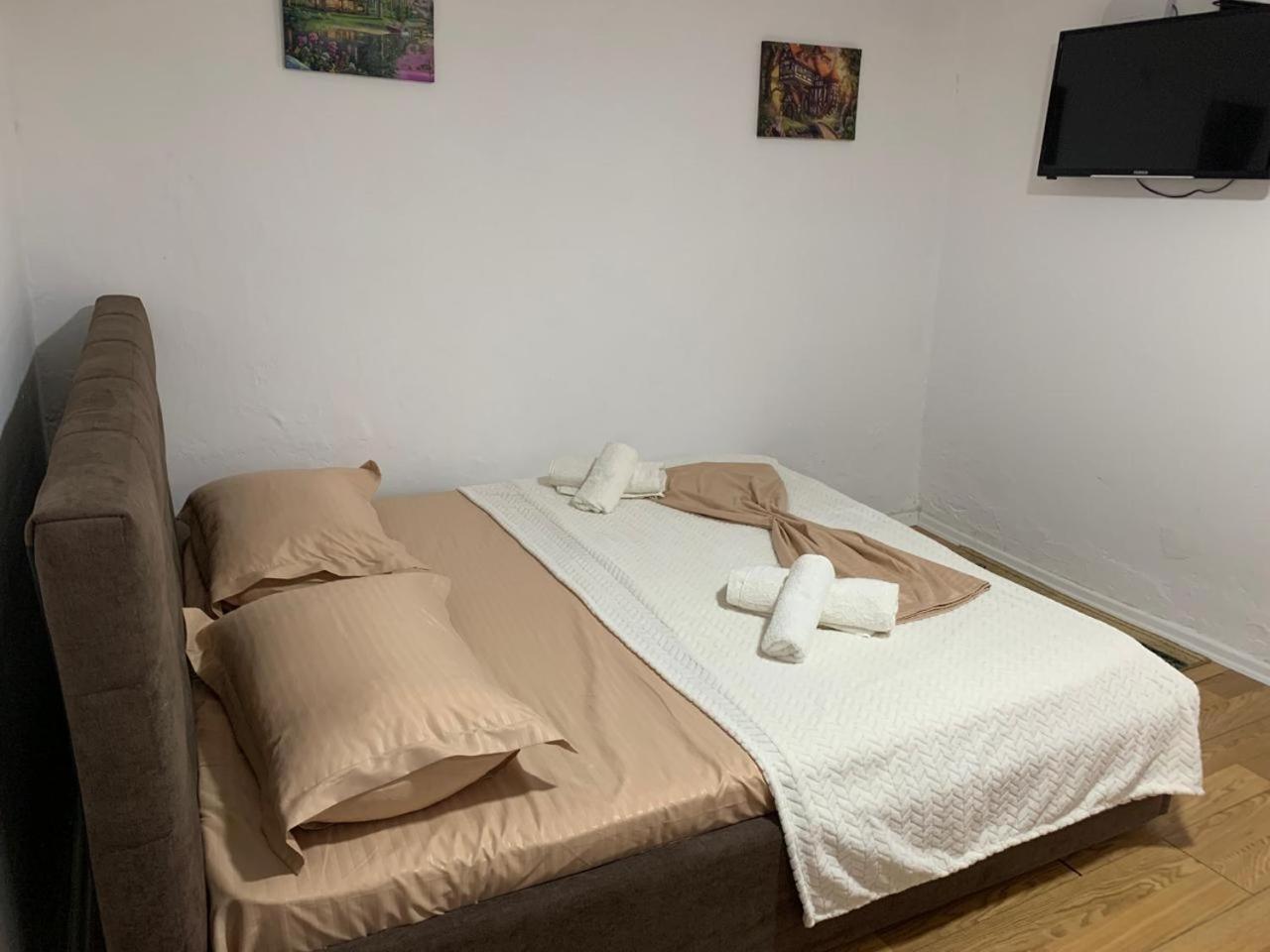 Guesthouse N&B Berat Luaran gambar